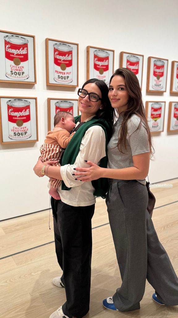 Ana Brenda Contreras presume las fotos más dulces del primer viaje de su hija Aria