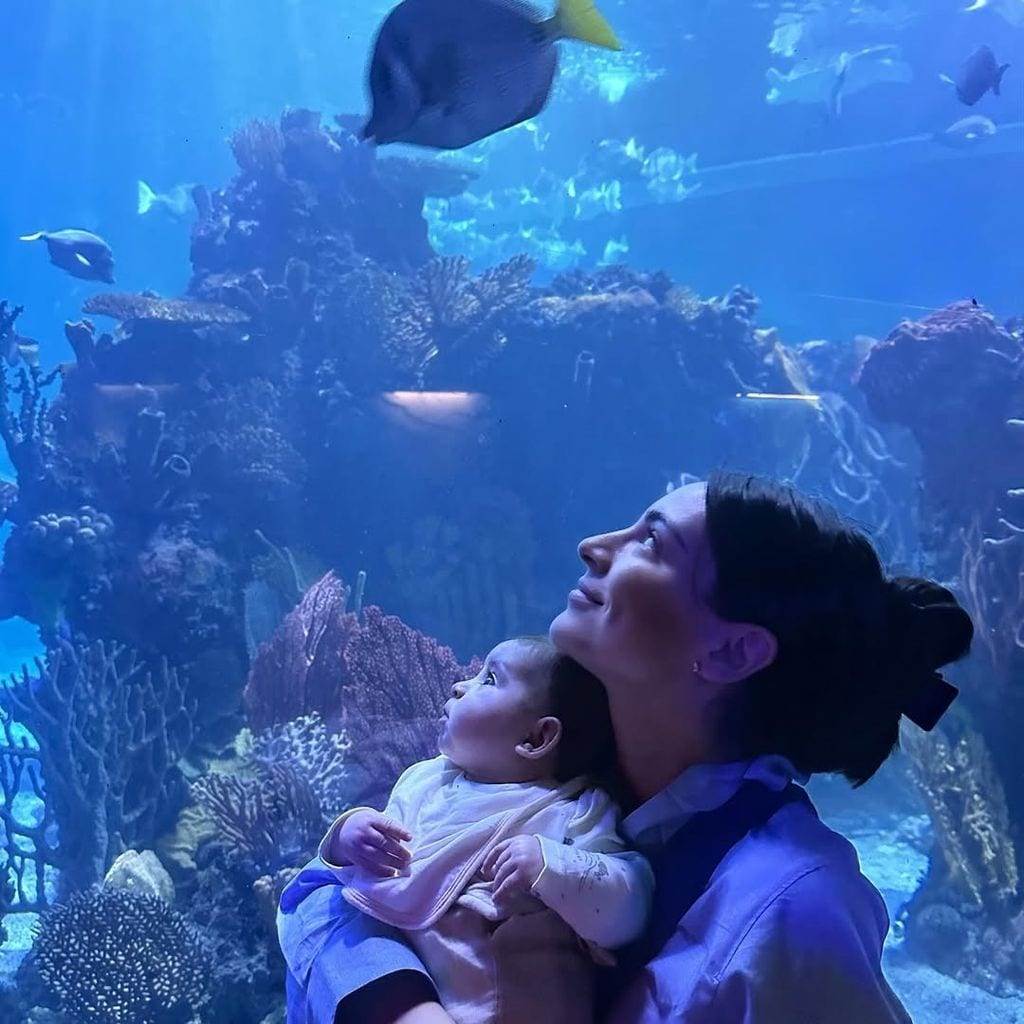 Ana Brenda Contreras presume las fotos más dulces del primer viaje de su hija Aria
