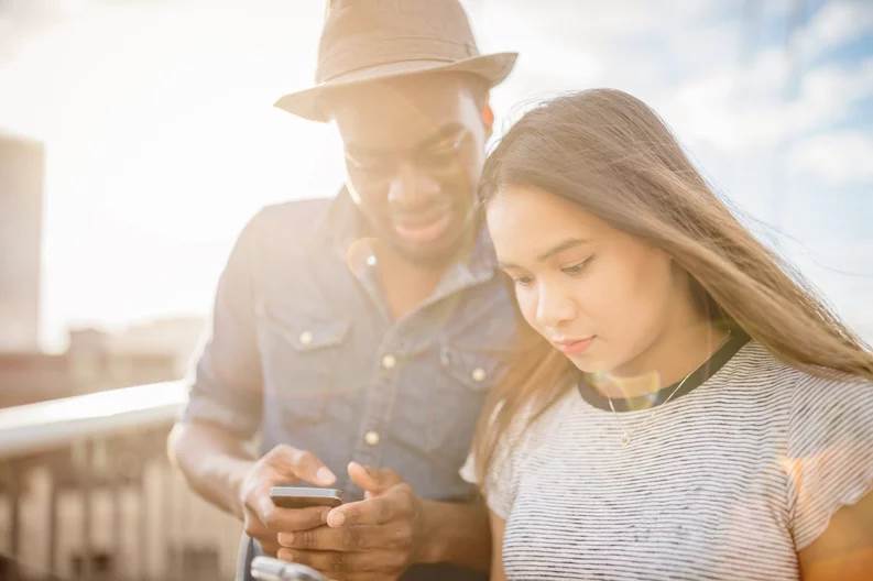  WhatsApp esconde un truco para saber a qué hora leyeron tus mensajes ¿lo conoces? 