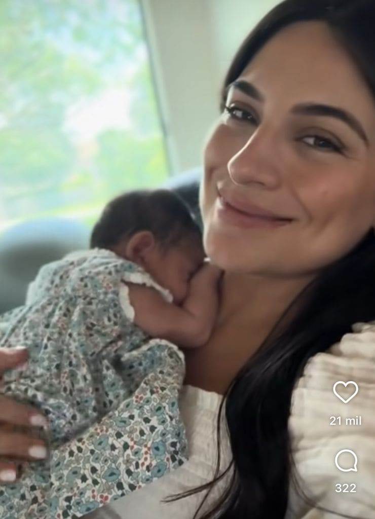 Ana Brenda Contreras presume las fotos más dulces del primer viaje de su hija Aria
