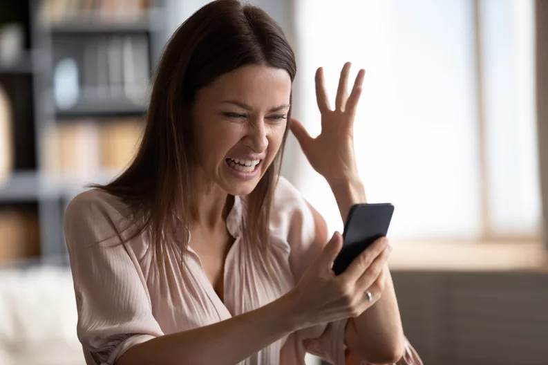  WhatsApp esconde un truco para saber a qué hora leyeron tus mensajes ¿lo conoces? 