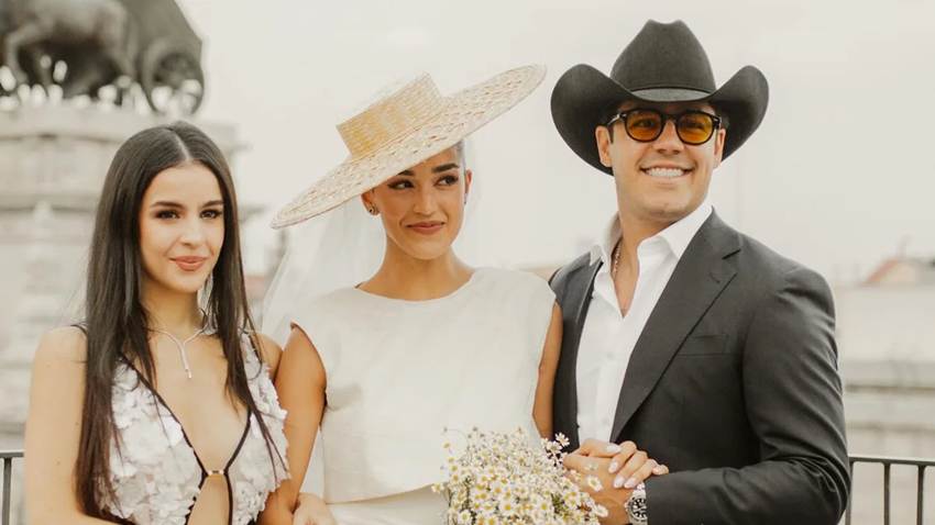 Ale Capetillo recibe a sus padres en España por primera vez en cinco años
