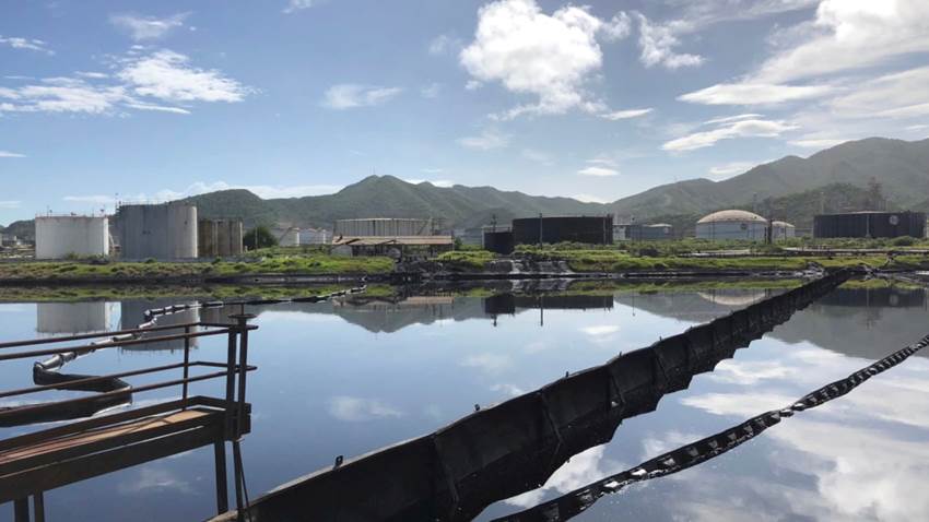 Incendio afecta refinería venezolana de Puerto La Cruz