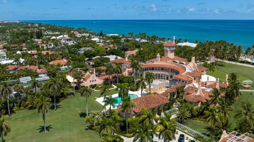 Juez veterano de Nueva York nombrado árbitro en investigación de Trump en Mar-a-Lago