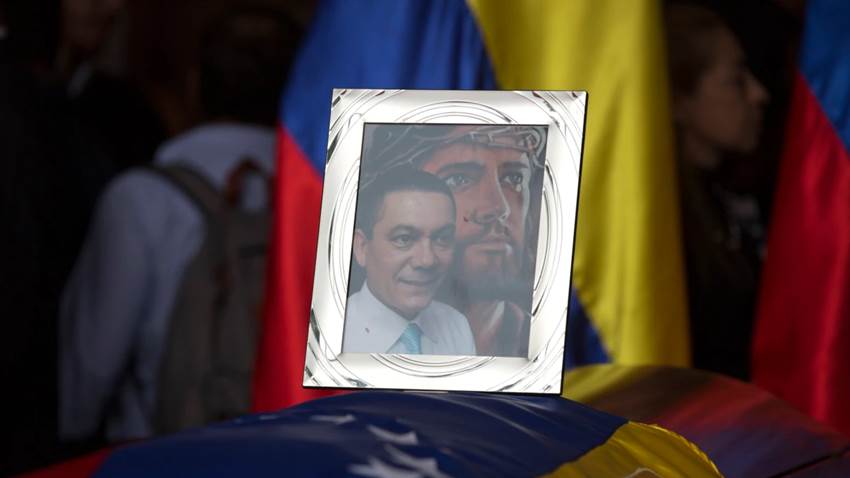 Corte de EEUU otorga 73 mdd a familia de concejal venezolano Fernando Albán