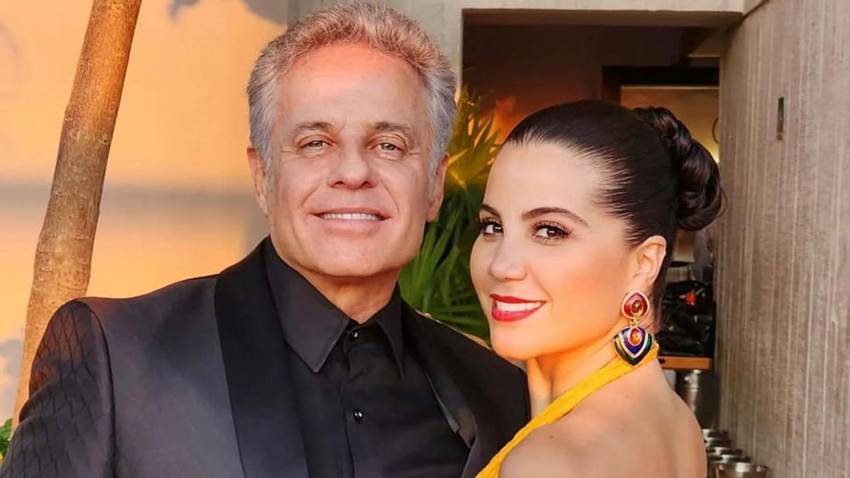 Alexis Ayala confirma su divorcio de Cinthia Aparicio luego de tres años juntos