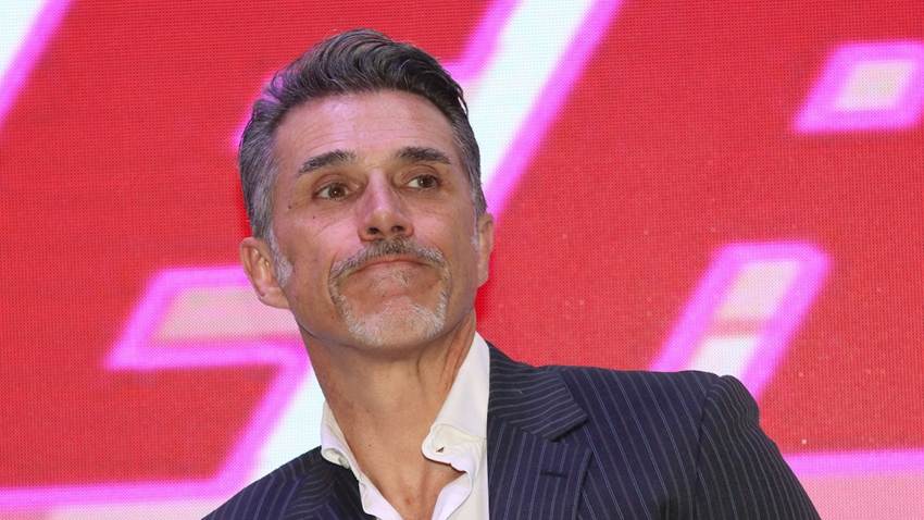 Sergio Mayer regresa al Congreso y se disculpa por ausentarse para participar en ‘La Casa de los Famosos’