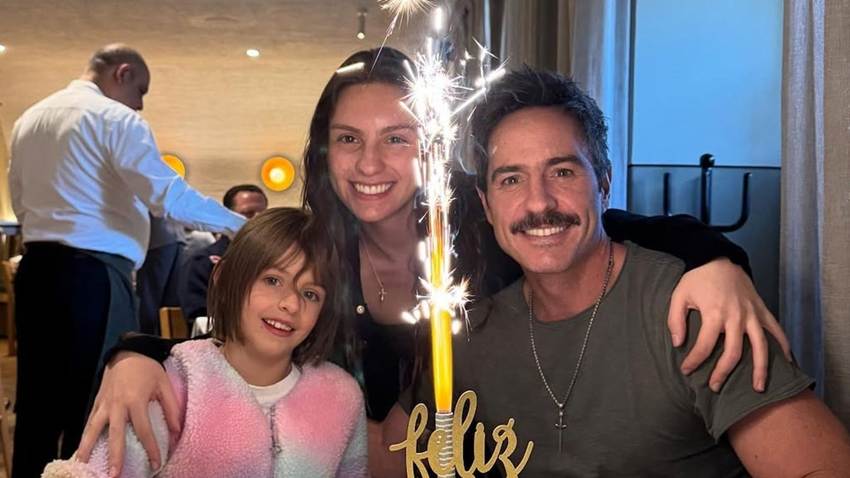 Mauricio Ochmann celebra su cumpleaños como 'papá soltero', tras su ruptura amorosa