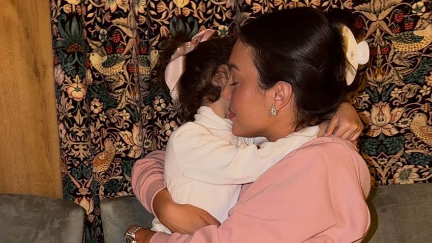 Georgina Rodríguez y su hija Bella comparten el gusto por los bolsos y estas fotos lo prueban