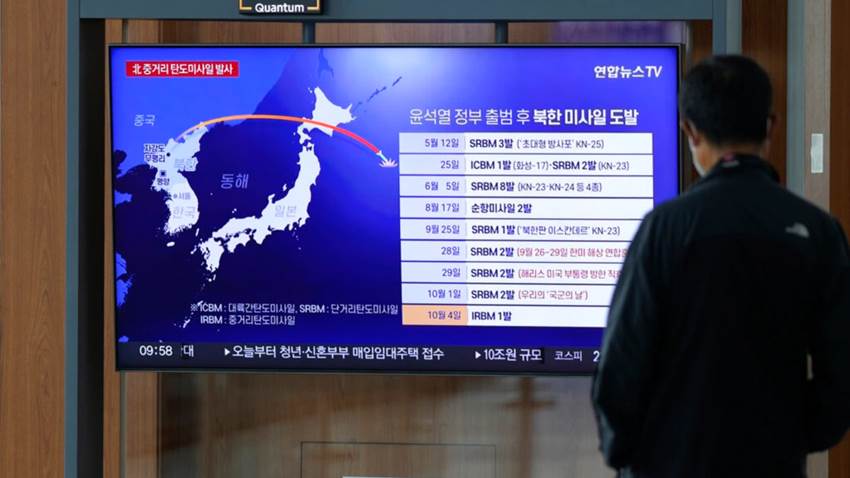En escalada, Corea del Norte dispara misil balístico sobre Japón