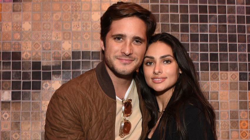 Diego Boneta y Renata Notni ponen fin a su relación tras cinco años juntos