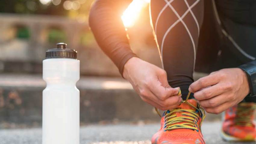 Actividad física semanal reduciría el riesgo de tener siete tipos de cáncer