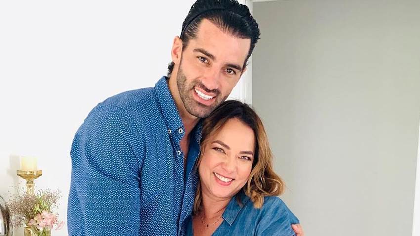 Adamari López y Toni Costa celebran su noveno aniversario juntos