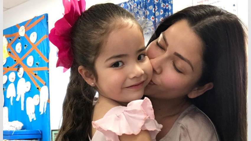 Ana Patricia Gámez y el emotivo regreso a clases de su hija, Giulietta