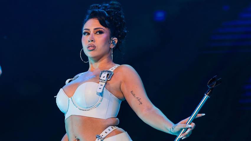 Kali Uchis cancela su concierto en Guadalajara tras jornada violenta y envía mensaje a sus fans