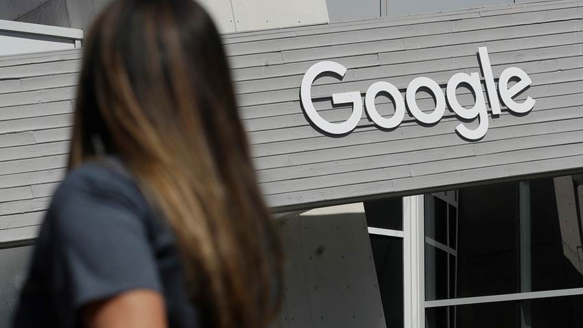 Google ofrece becas para programas en línea