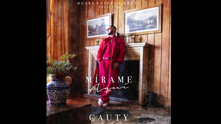 Cauty impresiona con su tema “Mírame Aquí”