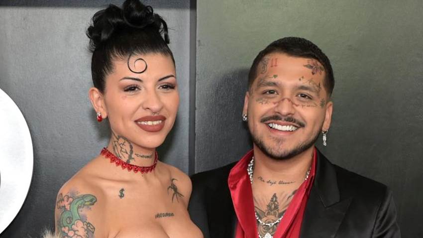 Christian Nodal y Cazzu reaparecen juntos en la gala de Persona del Año en Las Vegas