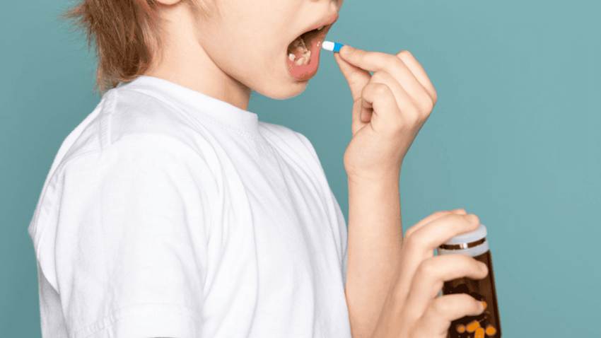 Alertan sobre riesgos del paracetamol en pediatría: Error común puede causar sobredosis