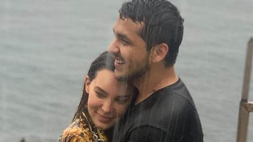 ¡Belinda y Christian Nodal se casan!