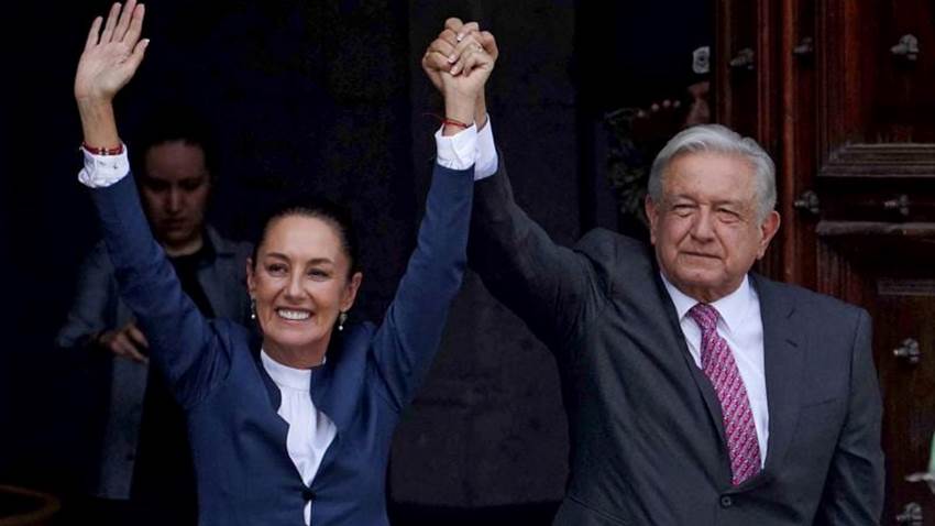 Tras su triunfo en las elecciones, Claudia Sheinbaum se encuentra con AMLO en Palacio Nacional