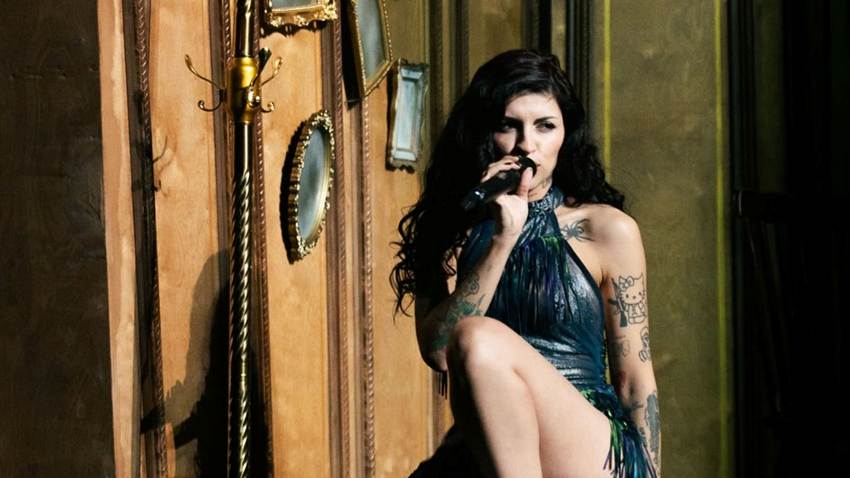 Pastel, un ritual de sanación y lágrimas por Inti: Así inició Cazzu el 'Latinaje Tour' por Estados Unidos