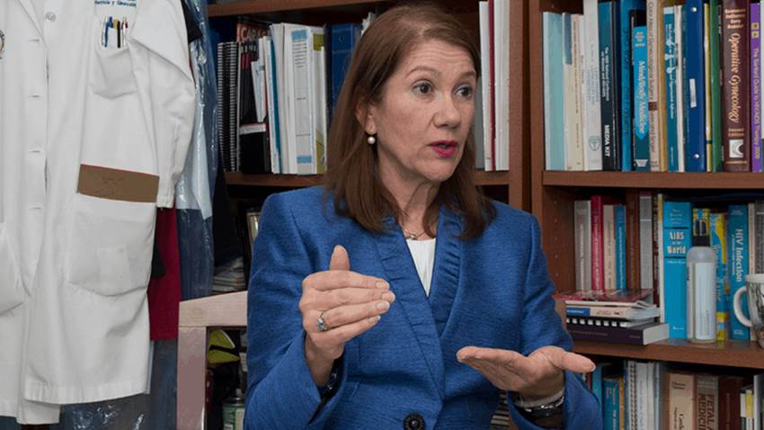 Llega a 22 por ciento nivel de positividad en Puerto Rico y piden cancelación de clases en enero