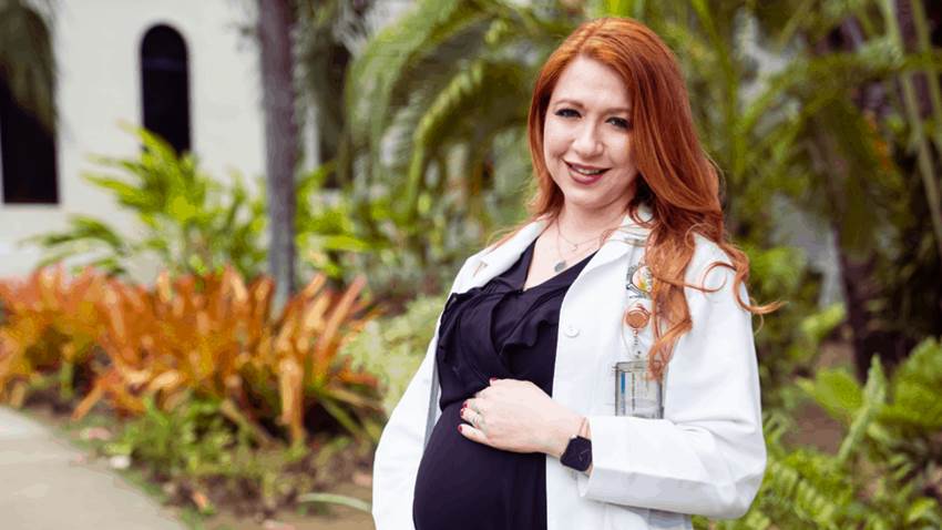 Dra. Febles: no hay razón para temerle a la vacuna contra el Covid-19 durante la gestación