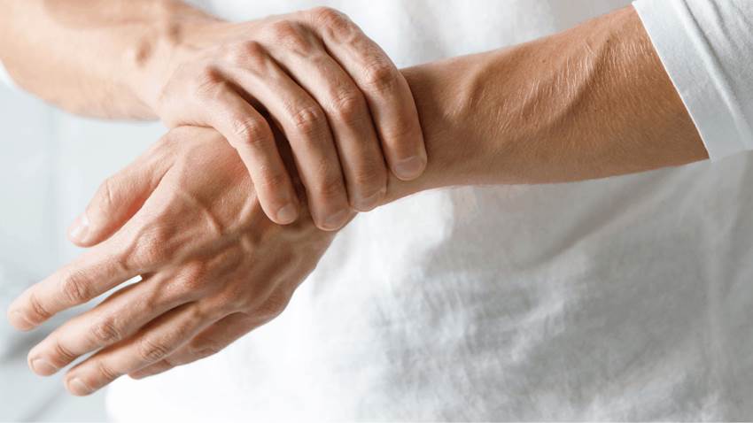 Prueban células diseñadas que liberan fármacos para tratar la artritis reumatoide