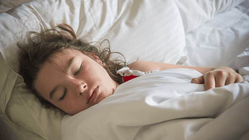 Los expertos hablan: ¿Es la melatonina segura para ayudar a que los niños concilien el sueño?