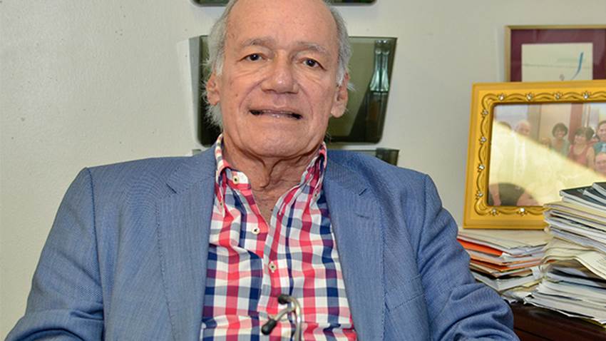 Experto de Ciencias Médicas analiza uso de medicamento que trata problemas cardiovasculares como tratamiento para tratar el COVID-19