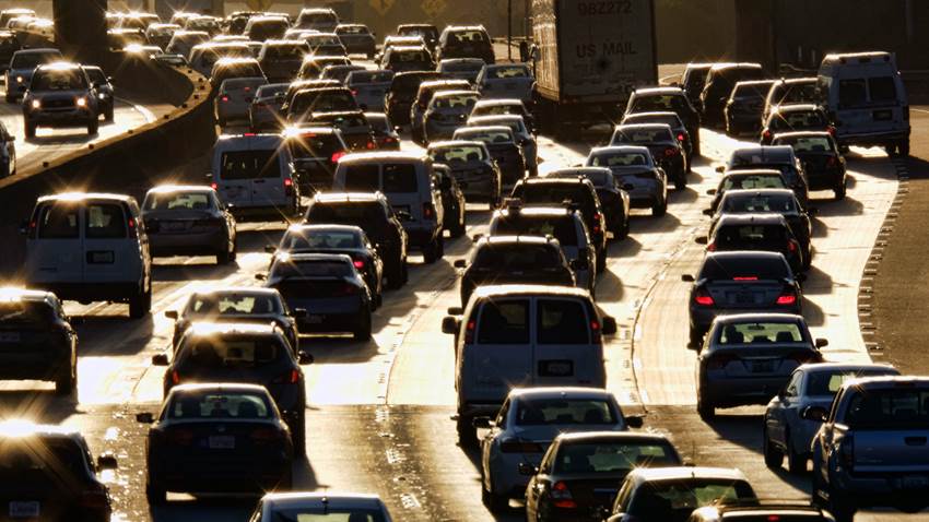 Defensores de la privacidad alarmados por recopilación de información en nuevos autos