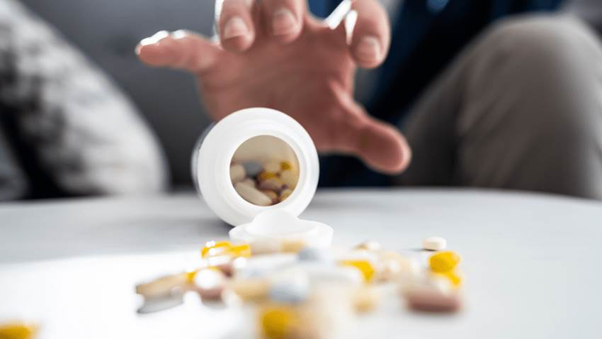 Opiáceos y Opioides: diferencias entre estos tipos de narcóticos para el dolor