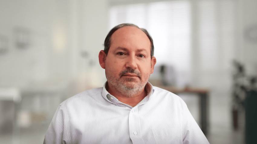 Terapias orales vs. biológicas: intervención clínica para la alopecia areata e hidradenitis supurativa