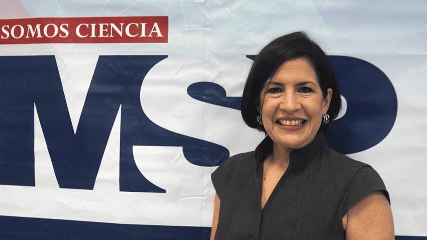 La alopecia se da hasta en un 50 % de las mujeres en etapa menopáusica: Dra. Lillian V. Rivera