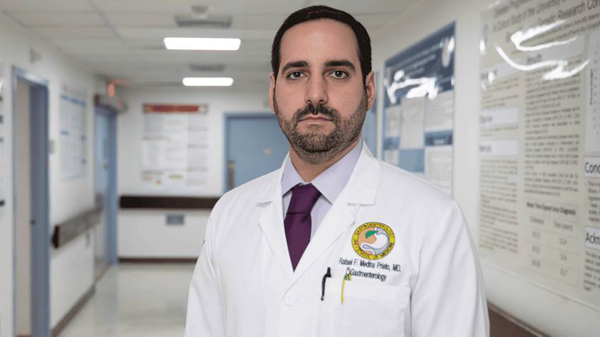 Es crucial comprender que la colitis ulcerosa afecta la parte más interna del intestino: gastroenterólogo