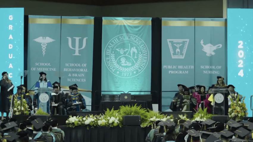 Ponce Health Sciences University celebra la graduación de una nueva generación de médicos en Puerto Rico