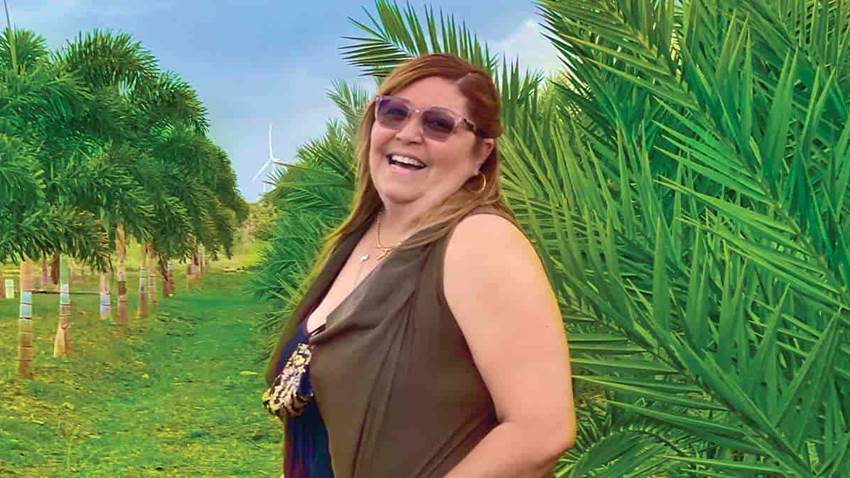 La artritis psoriásica no impide que las manos de Lourdes cultiven la tierra en Puerto Rico