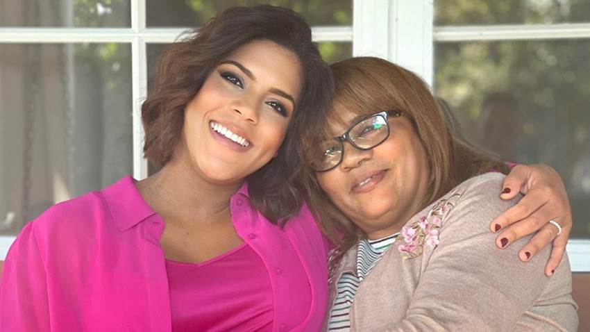 Francisca Lachapel se reencuentra con su mamá en la recta final de su embarazo