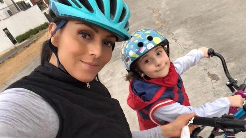 Ivonne Montero recuerda cómo reaccionó su hija al enterarse de que su padre había fallecido