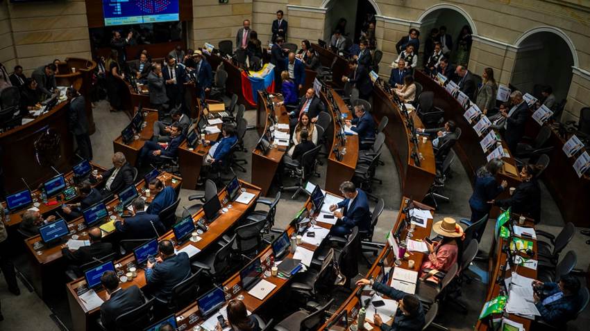 El Congreso de Colombia evita la votación del presupuesto para 2026 y lo deja en manos del Gobierno