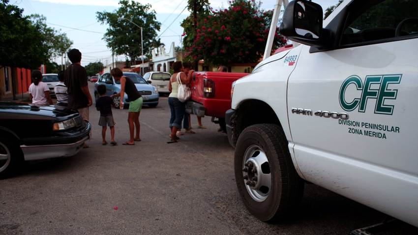 Una falla en el suministro eléctrico al sureste de México provoca un apagón en Yucatán, Campeche y Quintana Roo