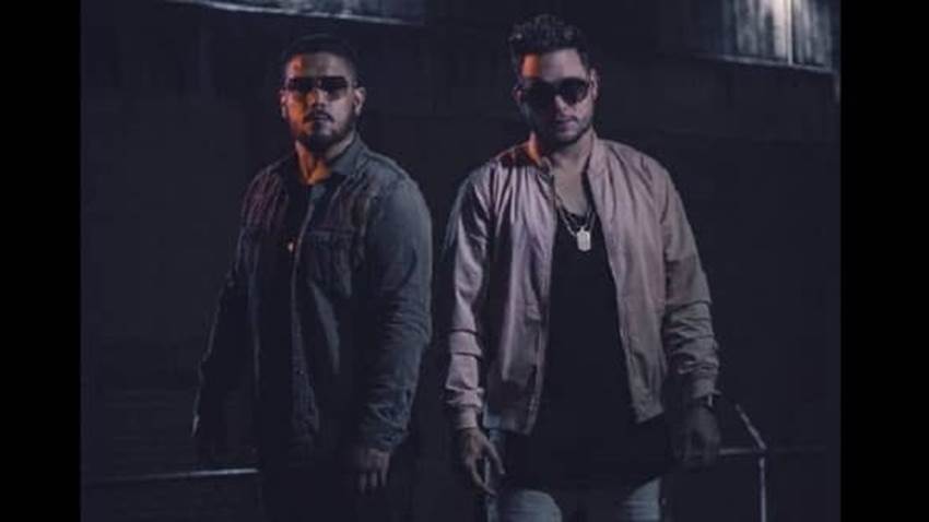 “Ella baila sola” de Los Cadillac´s ¡celebra el primer lugar!