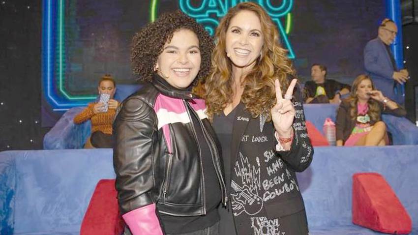 En exclusiva: Lucero nos habla de la fortaleza de su hija ante las críticas: ‘Es segura de sí misma, auténtica y muy fuerte’
