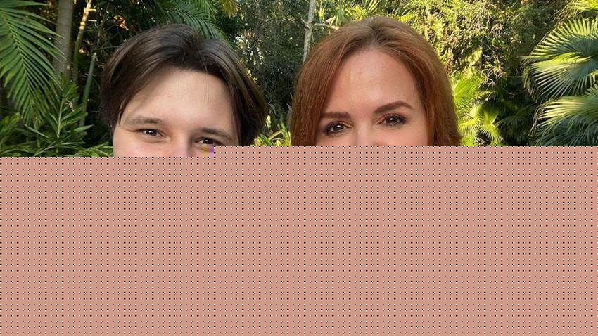 Hijo de María Celeste Arrarás se lanza como cantante y Paulina Rubio fue su consejera de canto