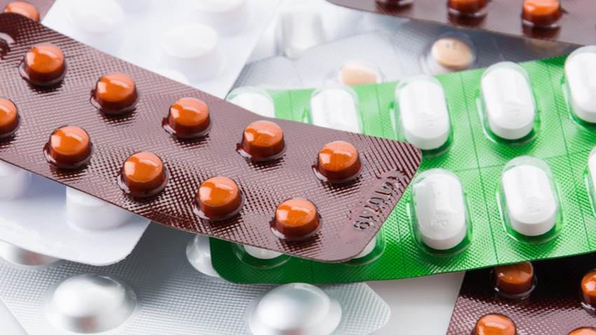 Consecuencias del exceso de consumo de fármacos en personas mayores