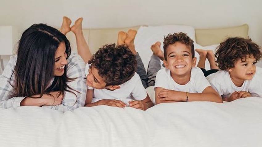 Inger Devera, ex de Nacho Mendoza, se divierte a lo grande con sus hijos