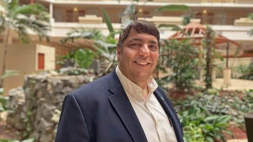 “Es más probable desarrollar coágulos por tener COVID19 que por la vacuna”, asegura especialista