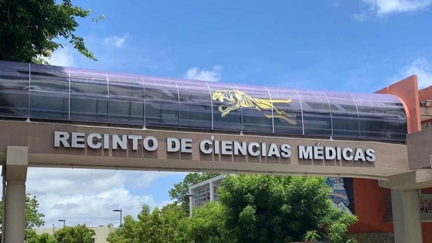 Recinto de Ciencias Médicas logra el 100 % de acreditación en sus 37 programas médicos