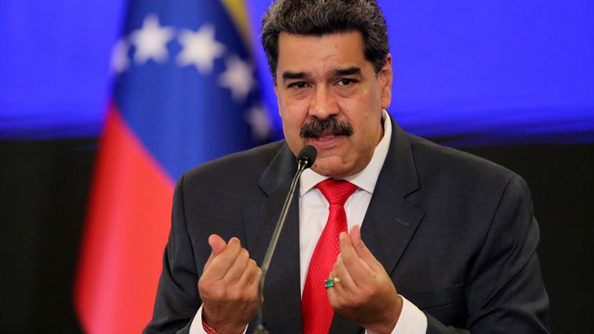 Venezuela acusa a Facebook de 